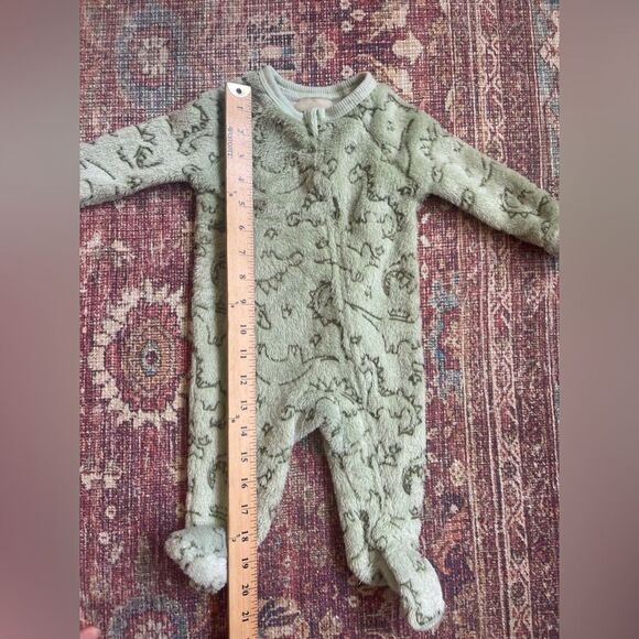 Stitch & Stone 3M Cozy Green Dinosaur Kids One Piece - Picture 4 of 7